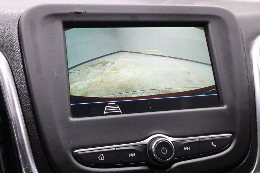 Used 2019 Chevrolet Equinox LT image 3