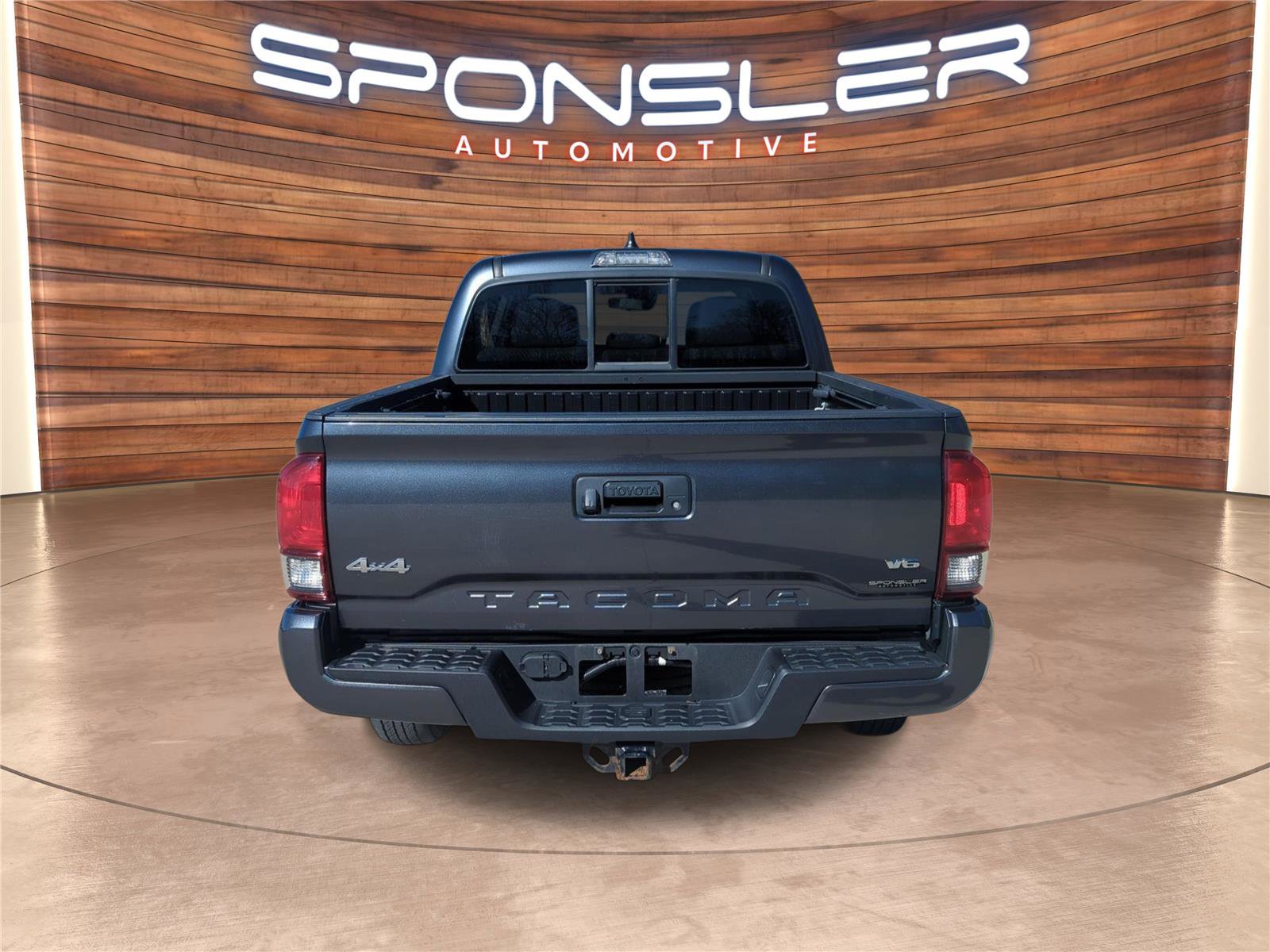 Used 2023 Toyota Tacoma SR image 5