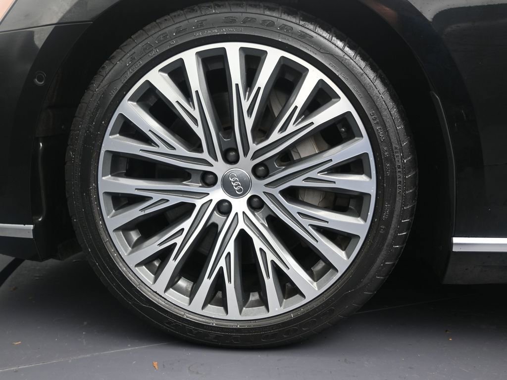 Used 2019 Audi A8 L 3.0T image 9