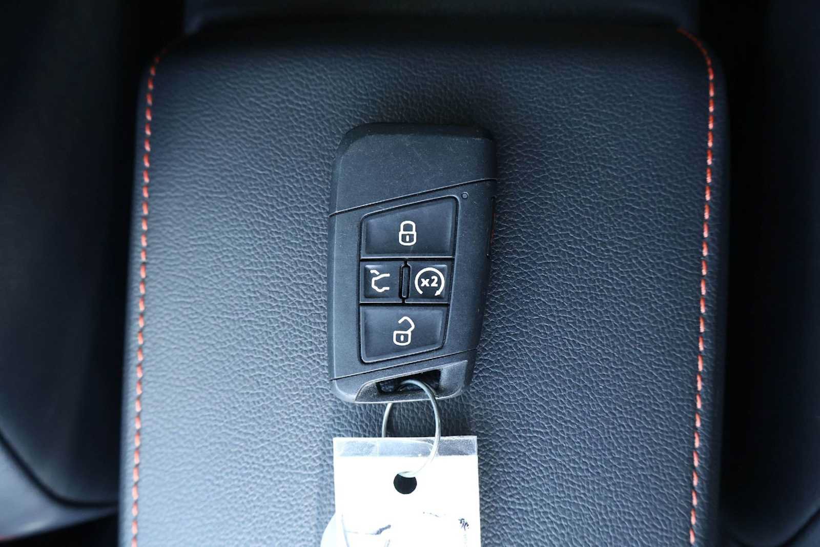 Used 2024 Volkswagen Tiguan Wolfsburg Edition AWD/4WD image 20