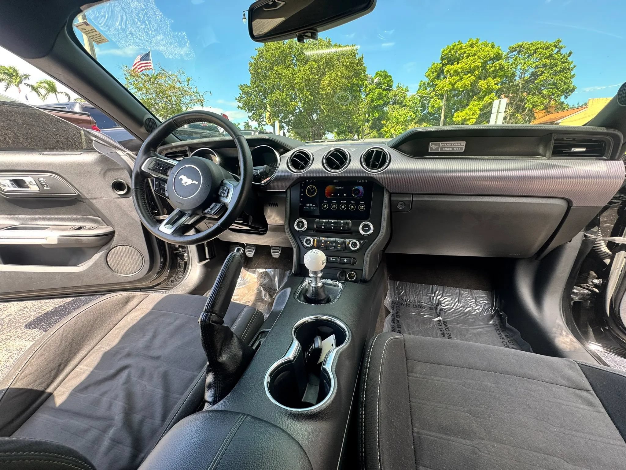 Used 2015 Ford Mustang GT RWD image 26