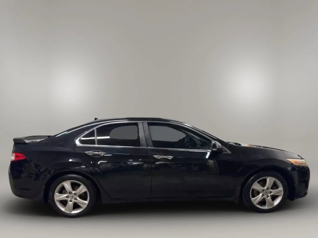 Used 2009 Acura TSX Sedan image 2