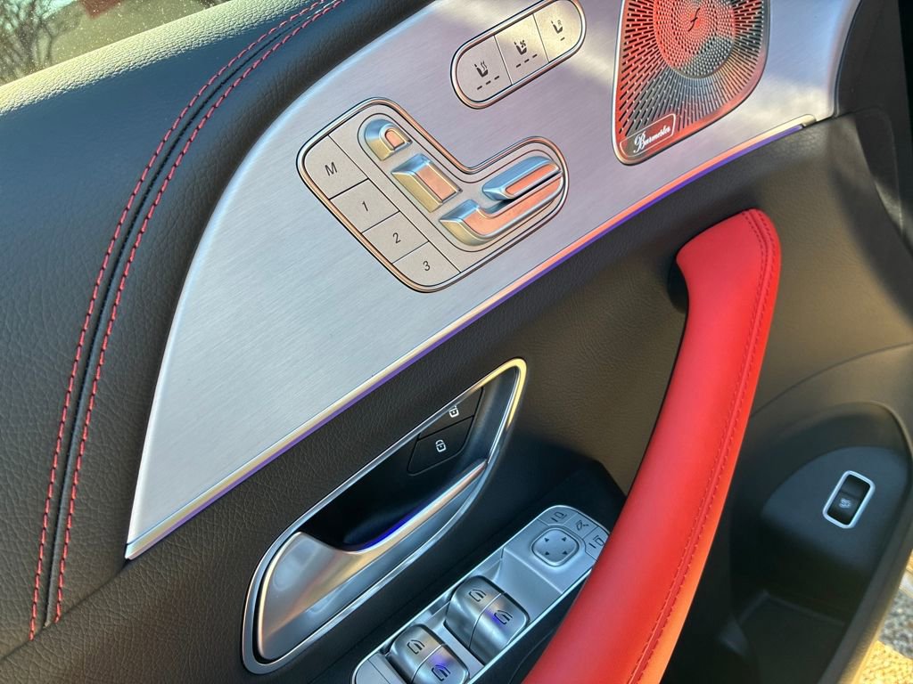 Used 2025 Mercedes-Benz GLE 53 AMG 4MATIC Coupe image 11