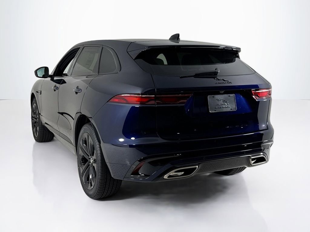 Used 2025 Jaguar F-PACE R-Dynamic S image 3