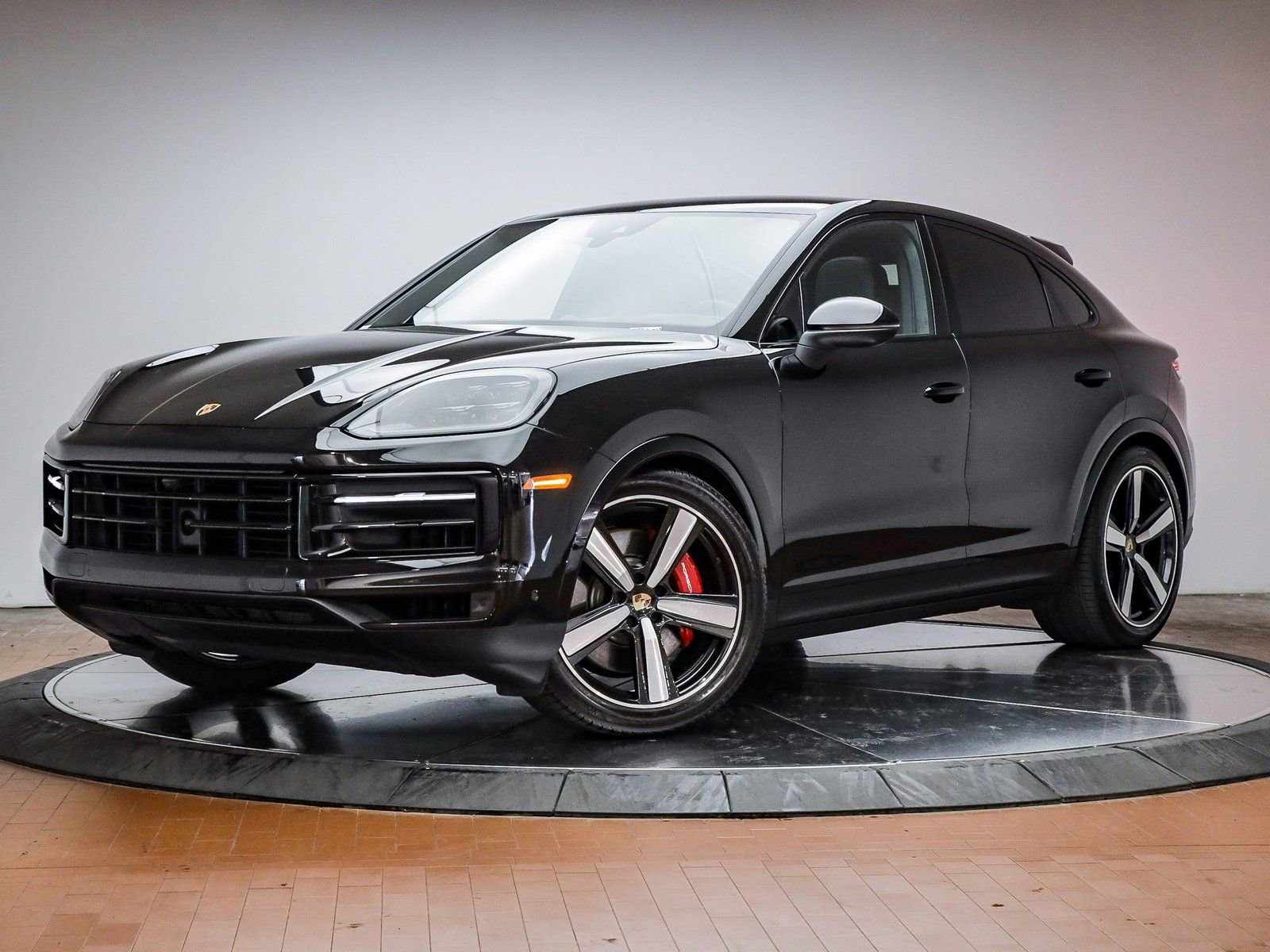 Certified 2025 Porsche Cayenne S
