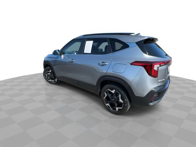 Used 2024 Kia Seltos EX AWD/4WD image 6