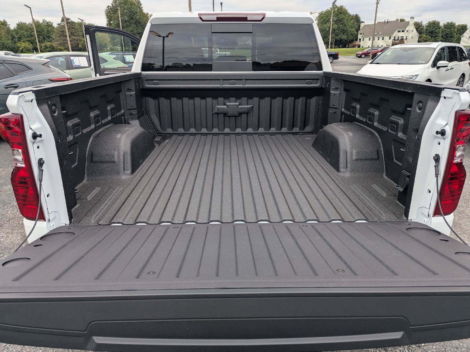New 2026 Chevrolet Silverado 1500 LT w/ Safety Package AWD/4WD image 49