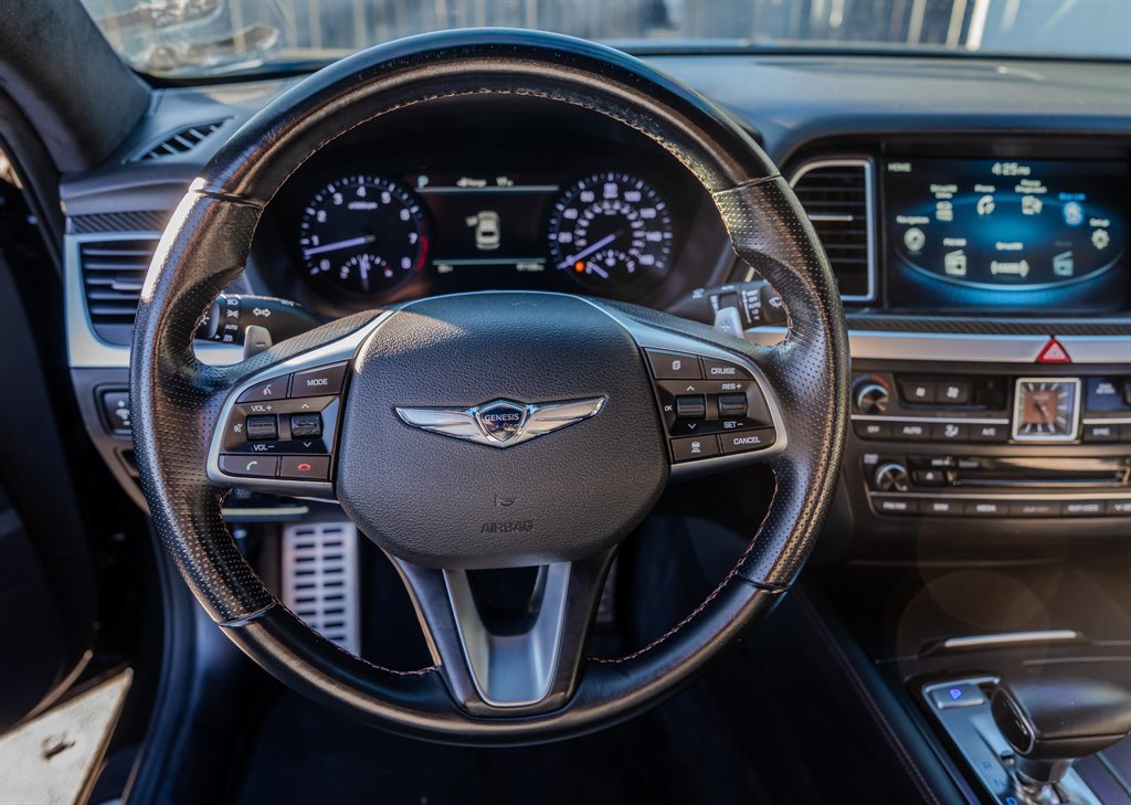 Used 2018 Genesis G80 3.3T Sport RWD image 16