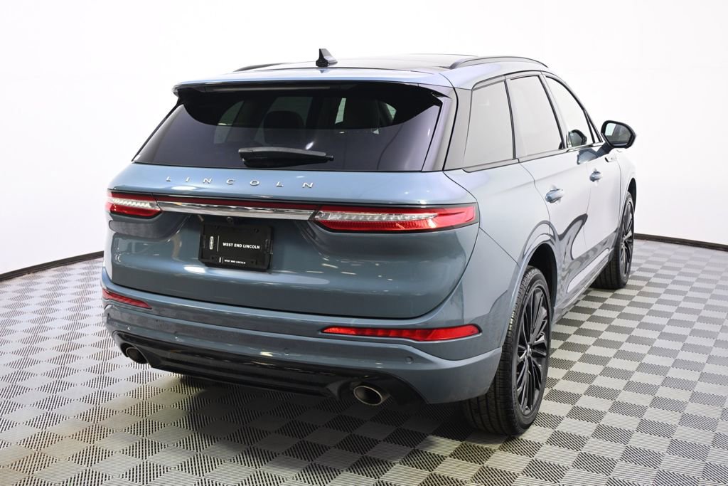 New 2026 Lincoln Corsair Reserve w/ Jet Appearance Package image 6