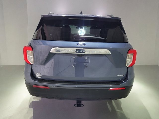 Used 2021 Ford Explorer XLT image 23