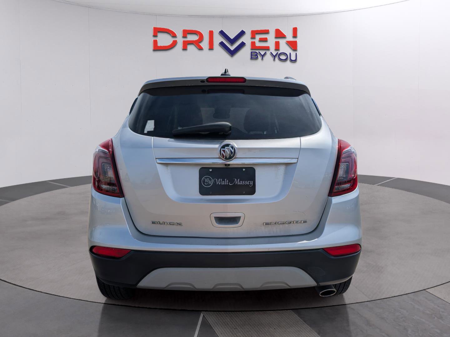 Used 2017 Buick Encore Preferred image 4