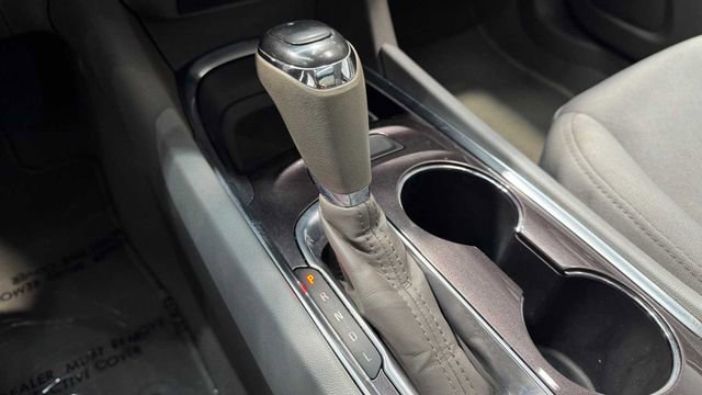 Used 2020 Chevrolet Malibu LT image 27