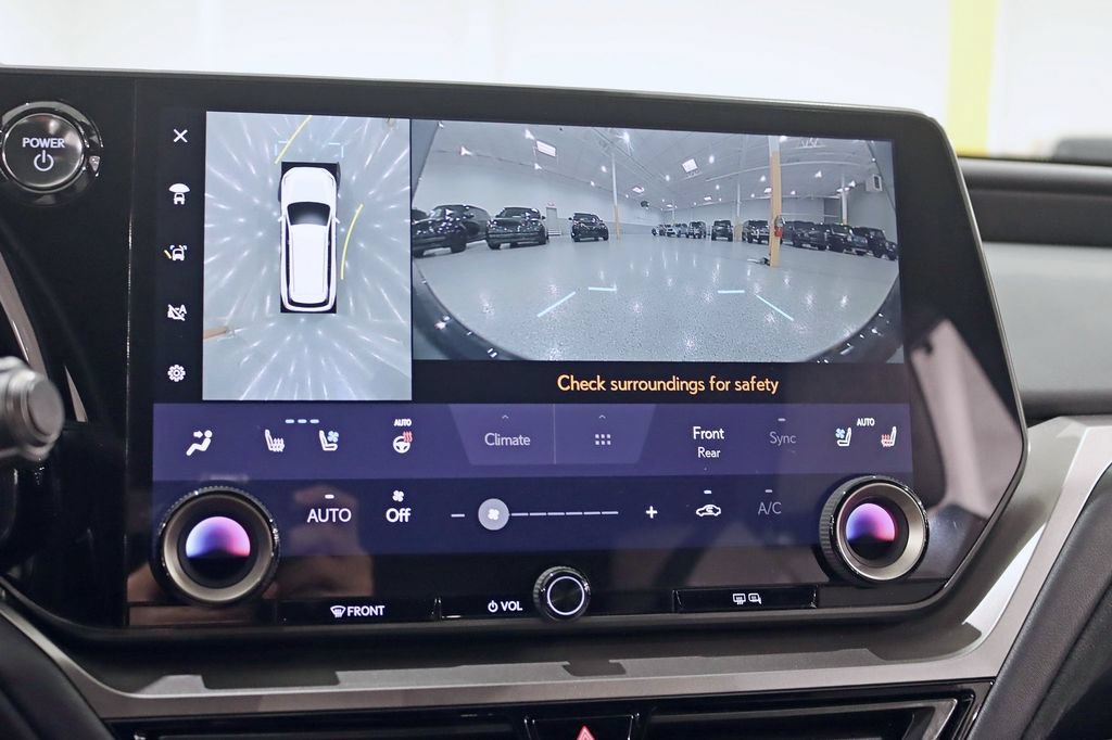 Used 2025 Lexus TX 500h AWD w/ Technology Package image 19