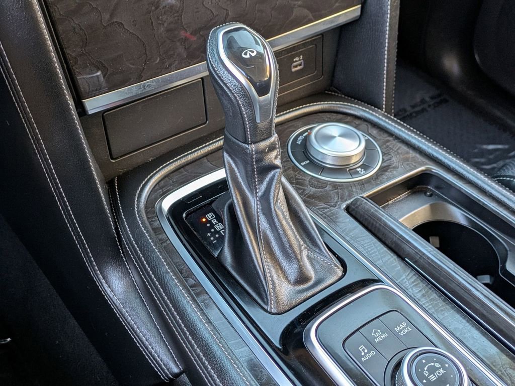 Used 2024 INFINITI QX80 Luxe image 18