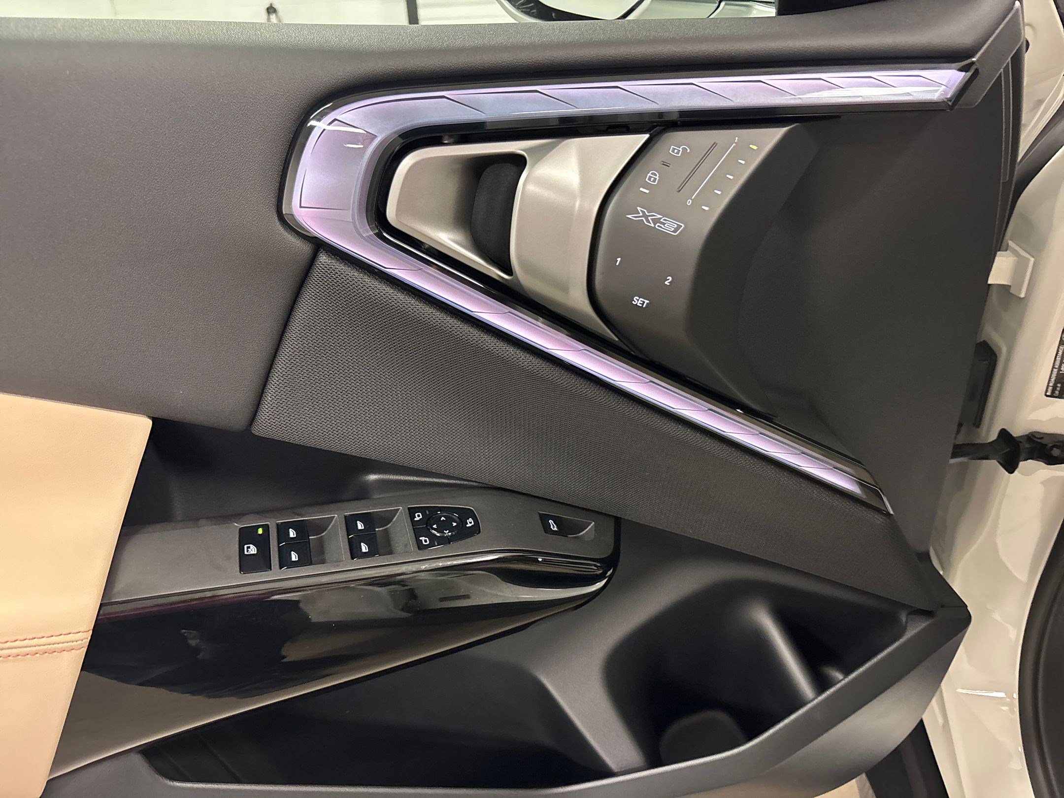 Used 2026 BMW X3 xDrive30 w/ Convenience Package image 12