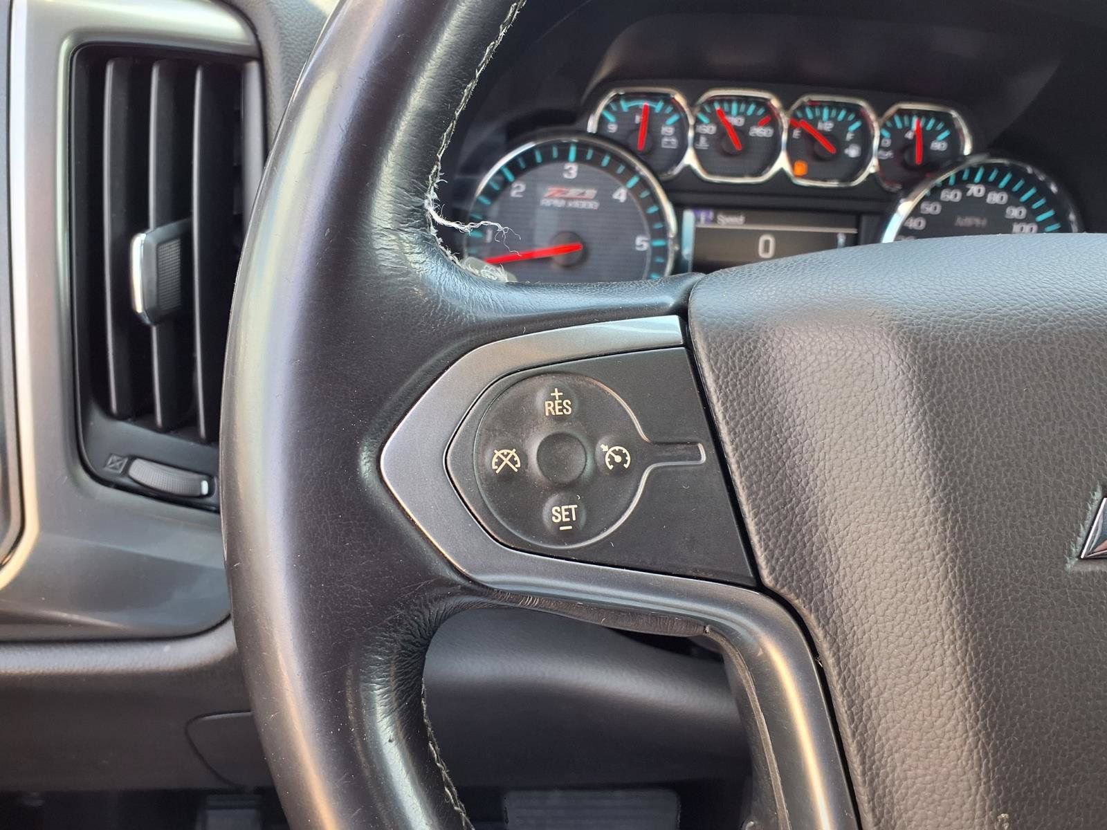 Used 2018 Chevrolet Silverado 1500 LT w/ All Star Edition AWD/4WD image 21