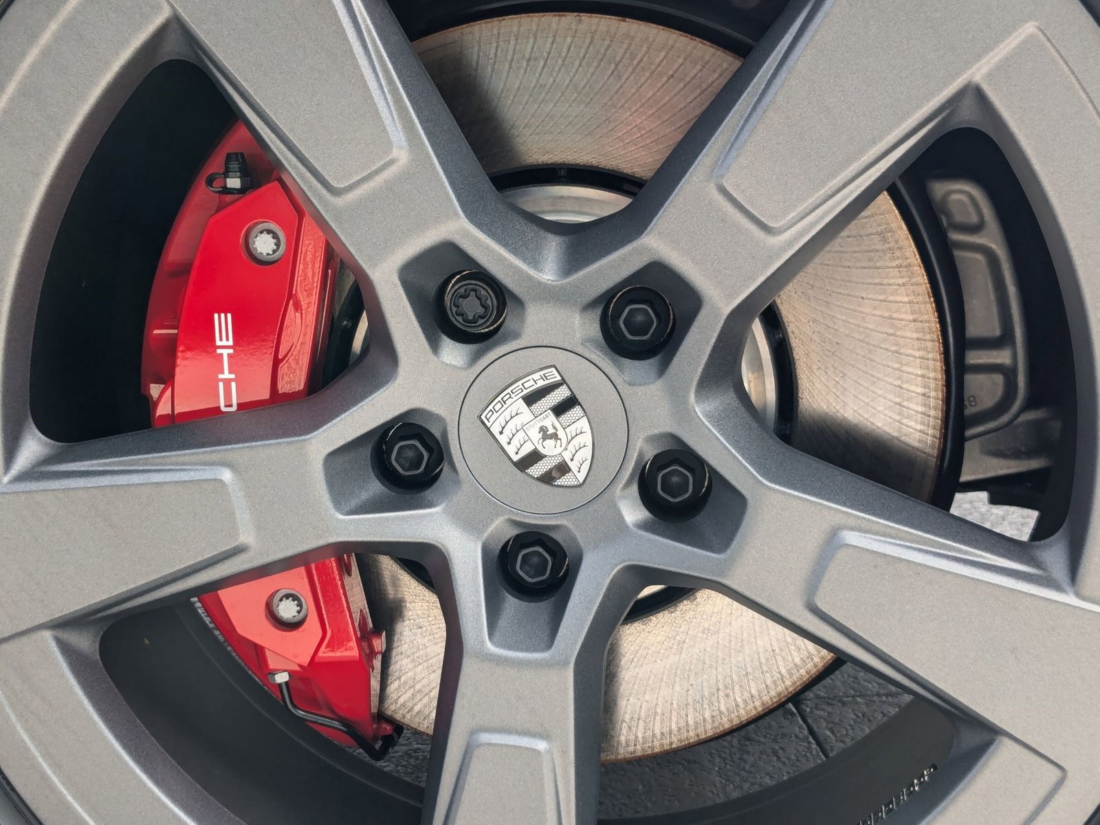 New 2025 Porsche Macan 4S Electric image 15