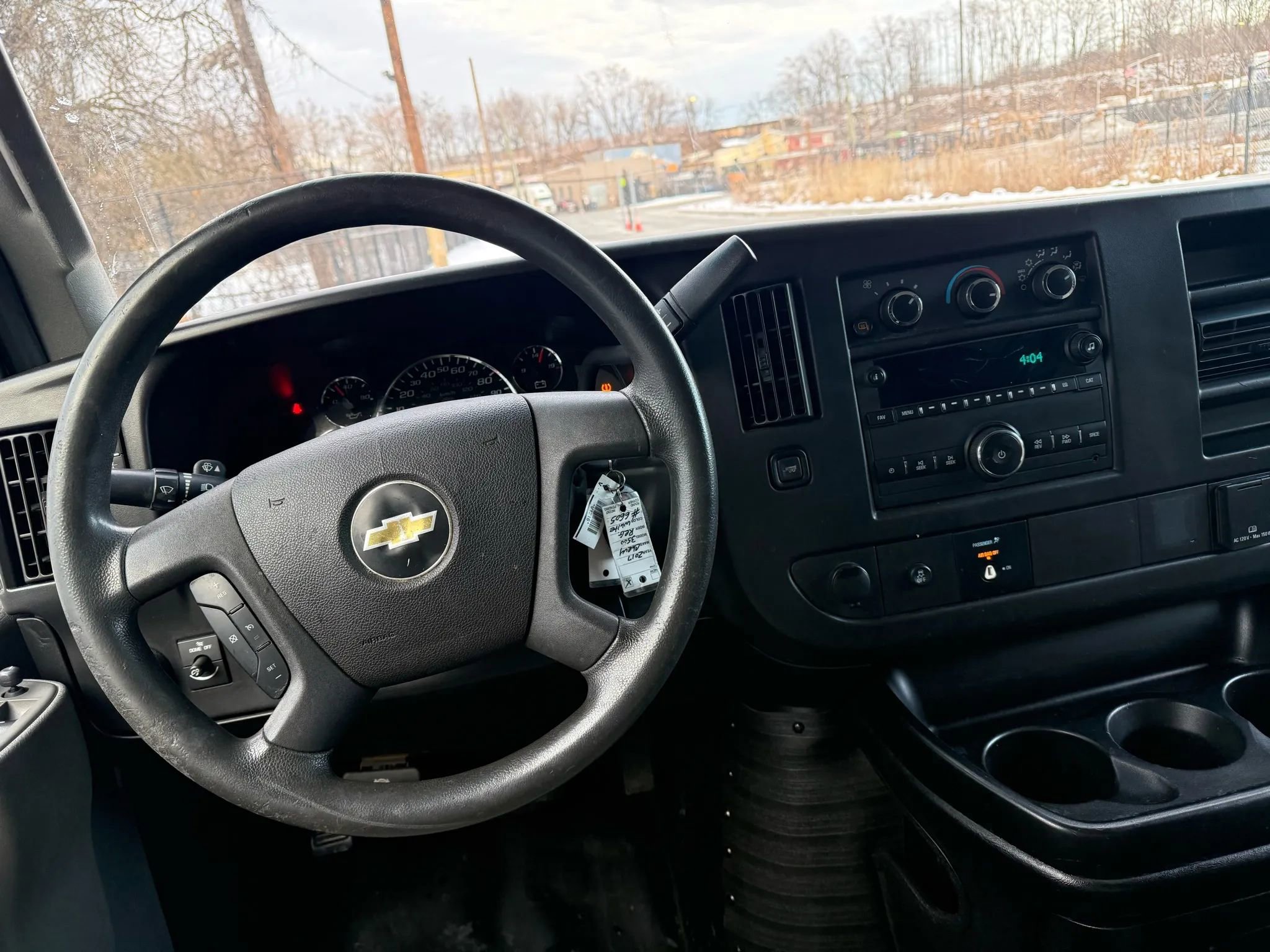 Used 2017 Chevrolet Express 3500 image 15