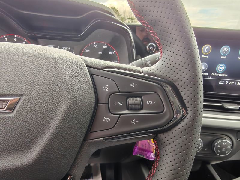 Used 2026 Chevrolet Trax RS image 22