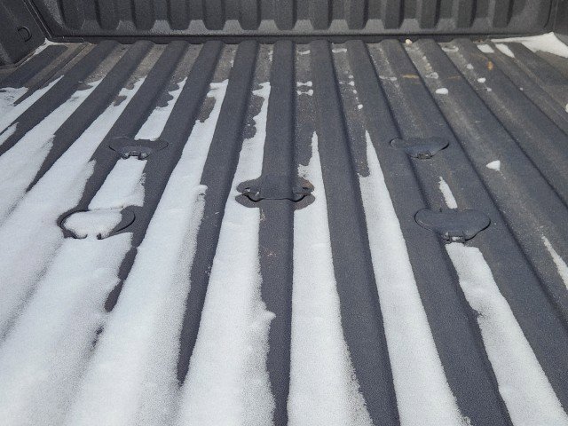 Used 2025 Chevrolet Silverado 2500 ZR2 w/ Technology Package image 21