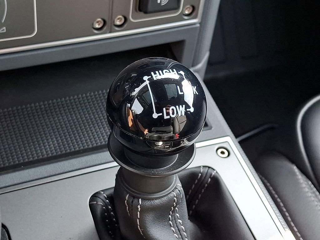 Used 2024 INEOS Grenadier Fieldmaster Edition image 25