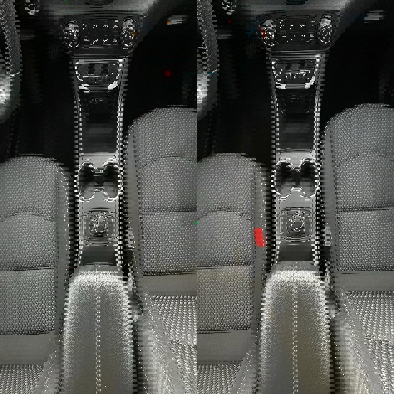 Used 2024 GMC Terrain SLE image 20