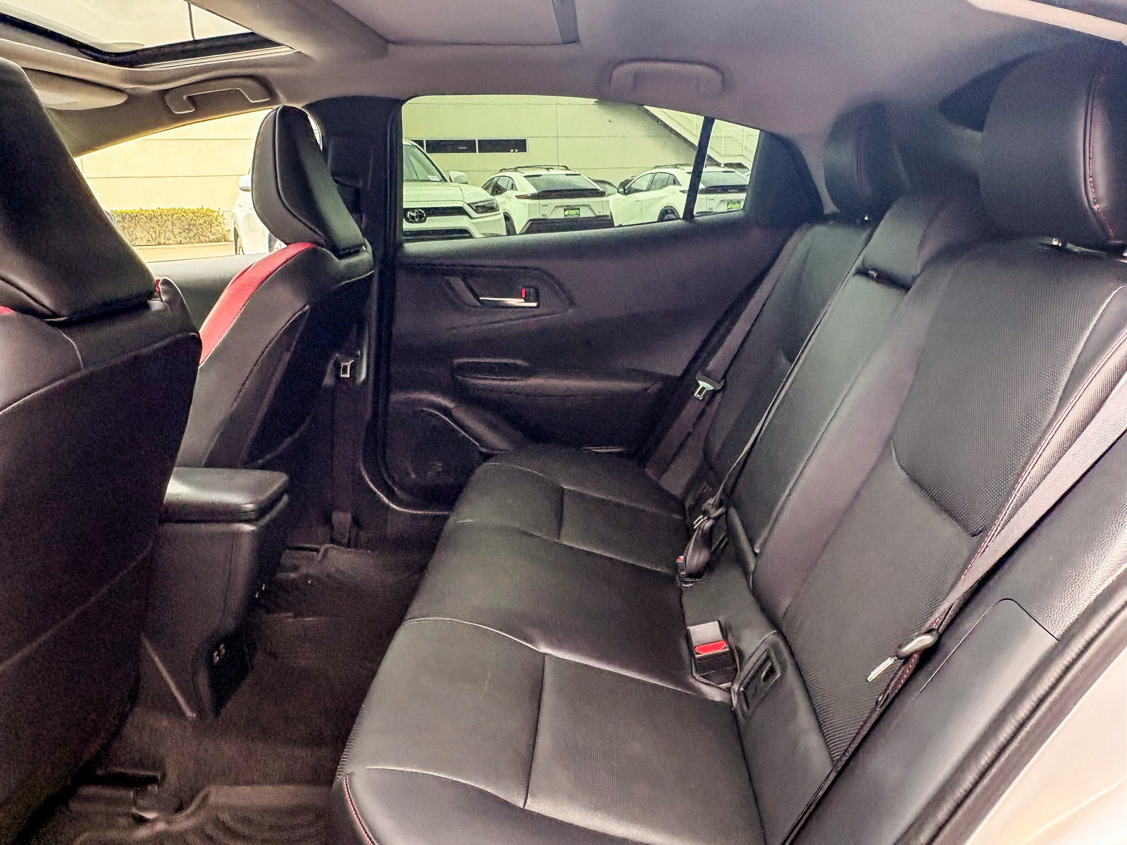 Used 2024 Toyota Prius Prime Premium w/ Advanced Technology Package FWD image 18