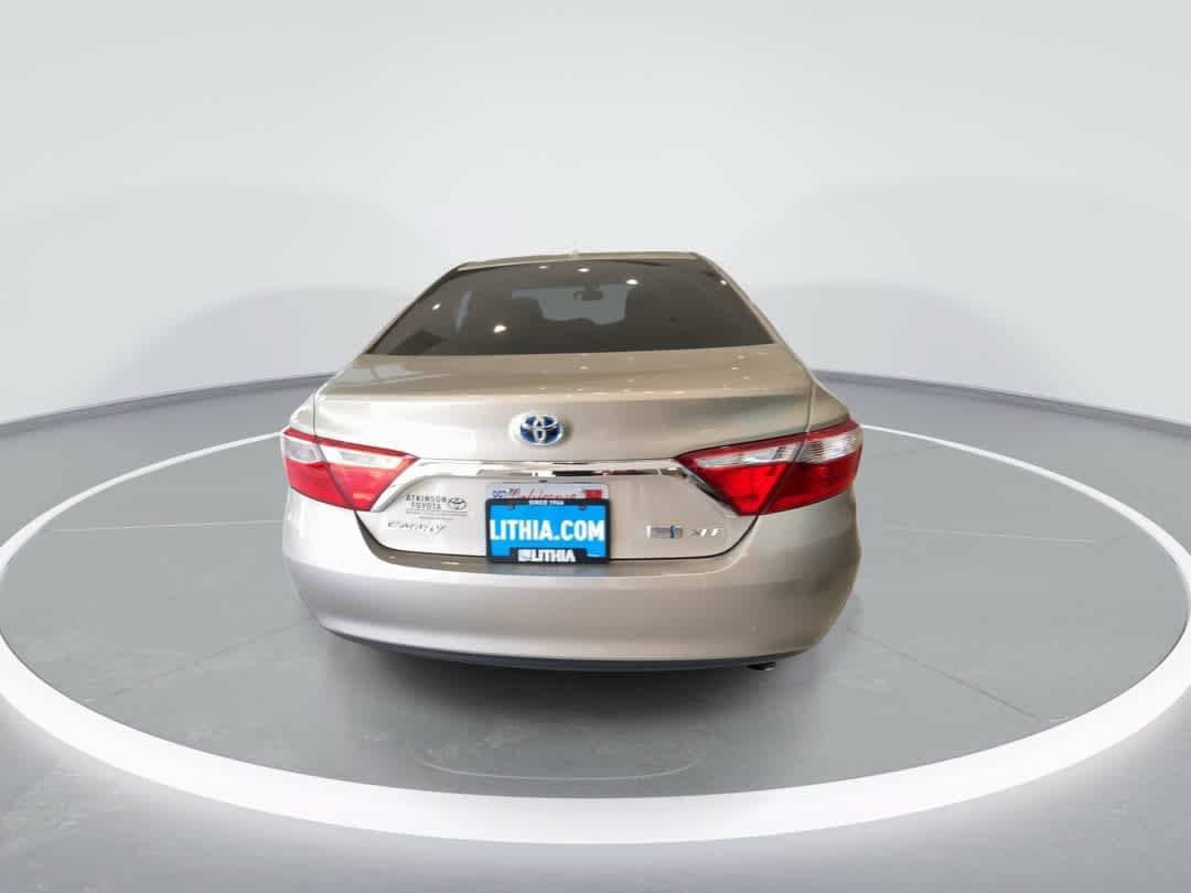 Used 2015 Toyota Camry XLE w/ Moonroof Package FWD image 8