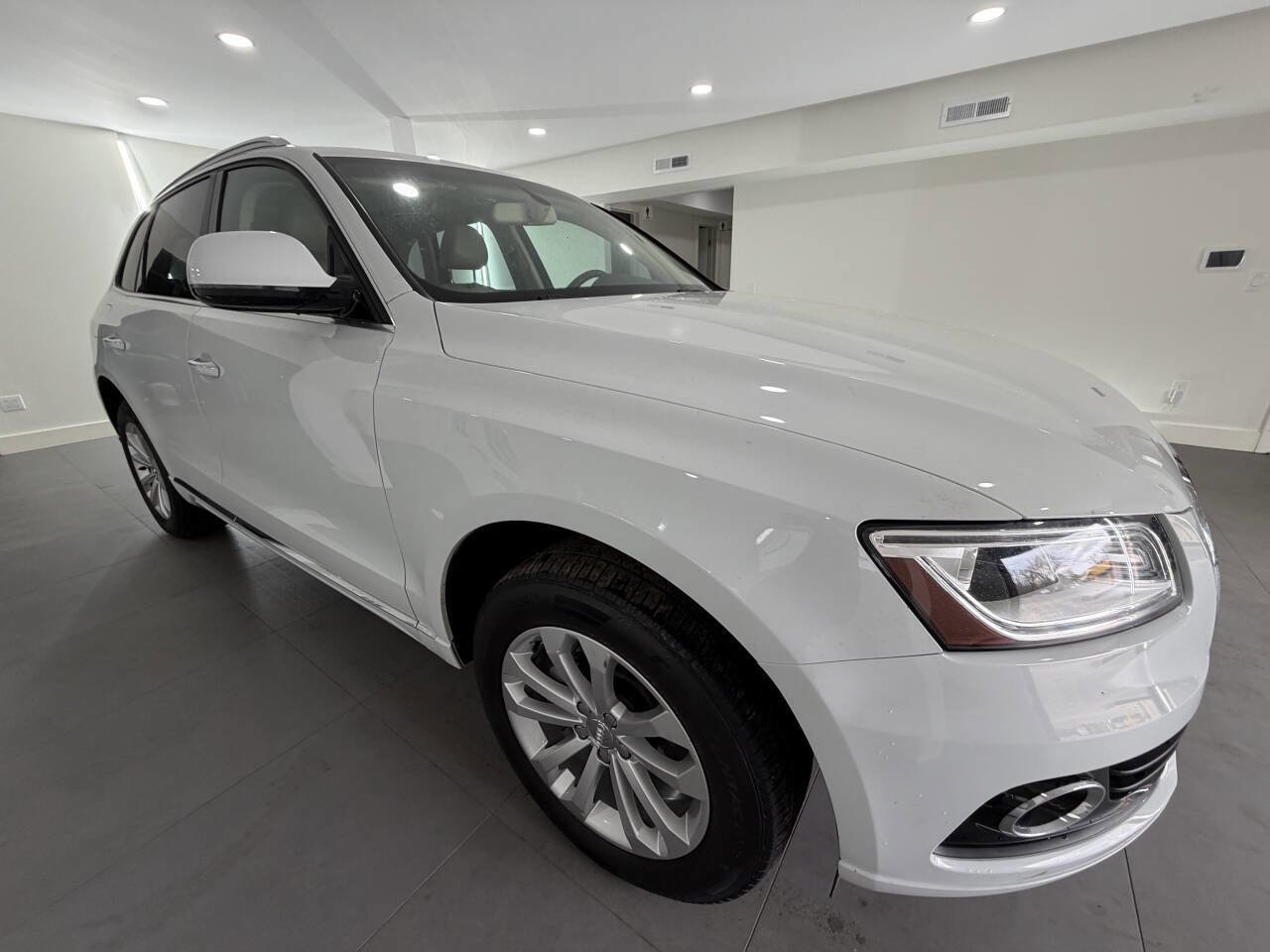Used 2015 Audi Q5 2.0T Premium image 10