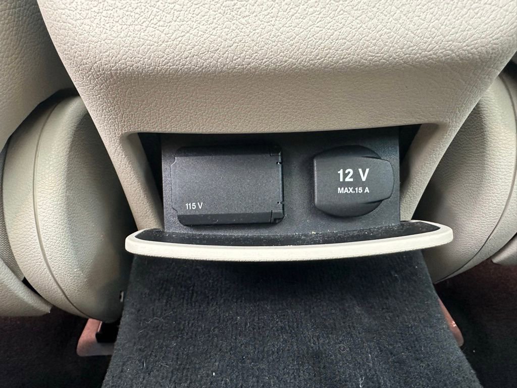 Used 2019 Mercedes-Benz E 300 w/ Premium 1 Package image 33