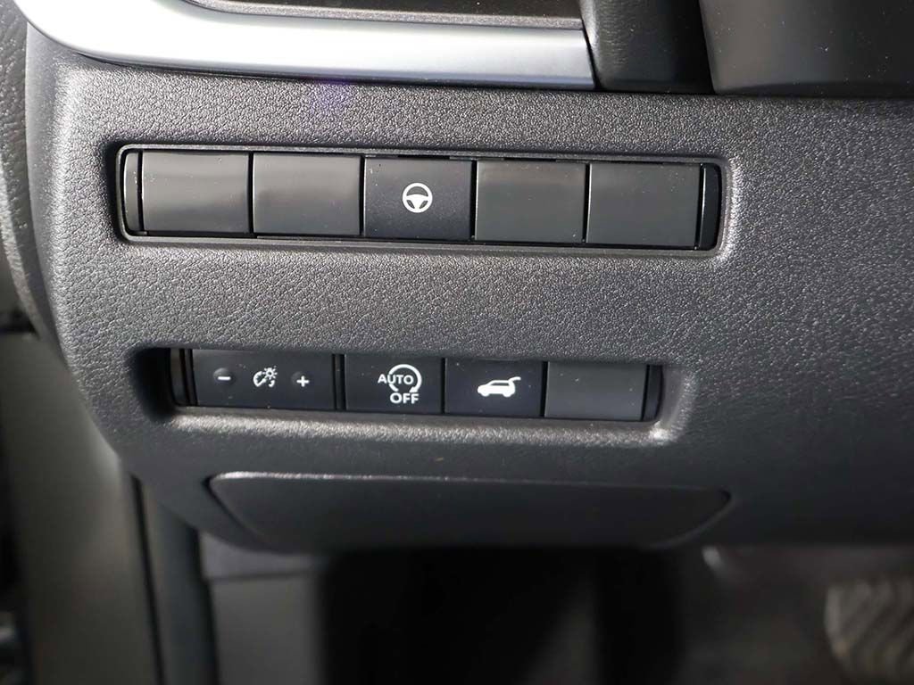 Used 2023 Nissan Rogue SV w/ SV Premium B Package AWD/4WD image 34