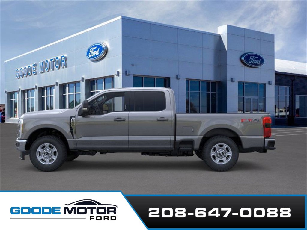 New 2026 Ford F250 XLT image 3