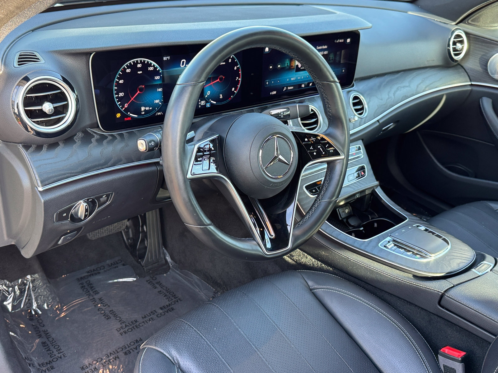 Used 2023 Mercedes-Benz E 350 Sedan image 18