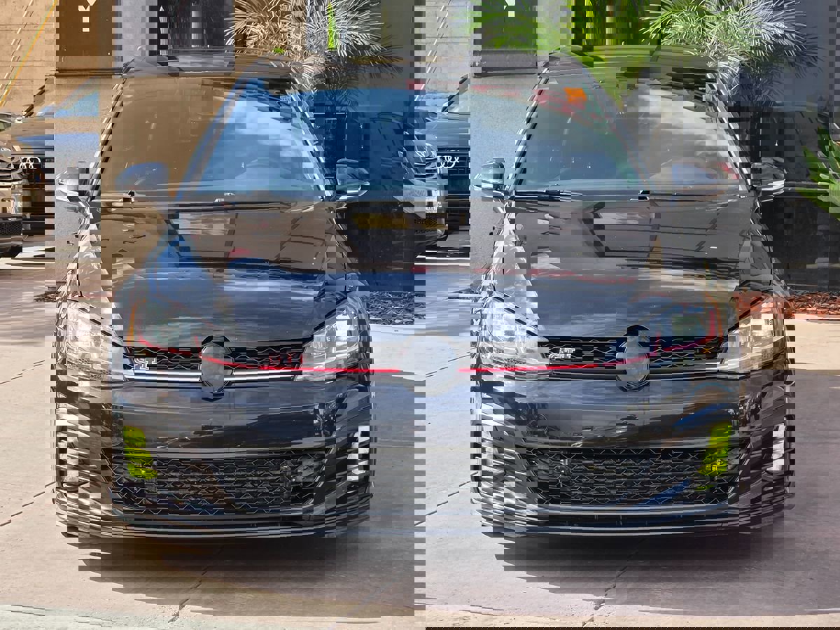 Used 2021 Volkswagen GTI SE image 6