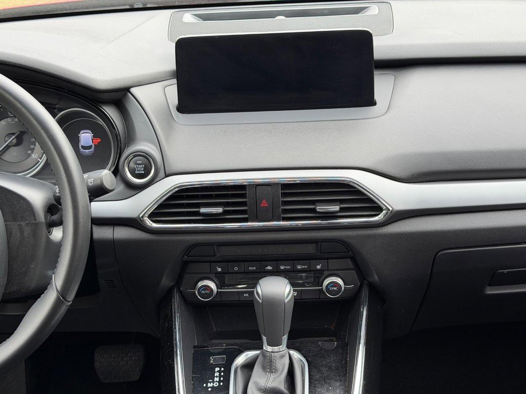 Used 2023 MAZDA CX-9 Touring image 14