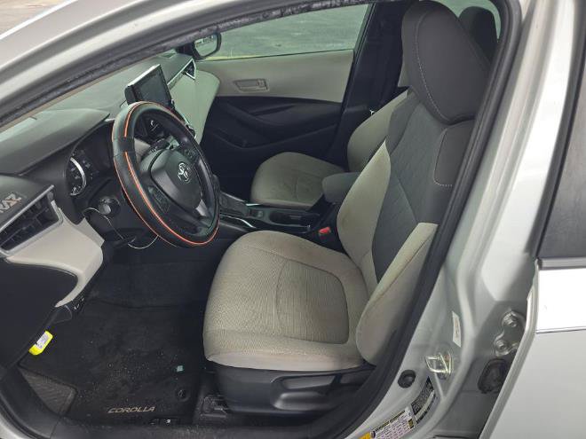 Used 2022 Toyota Corolla LE FWD image 8