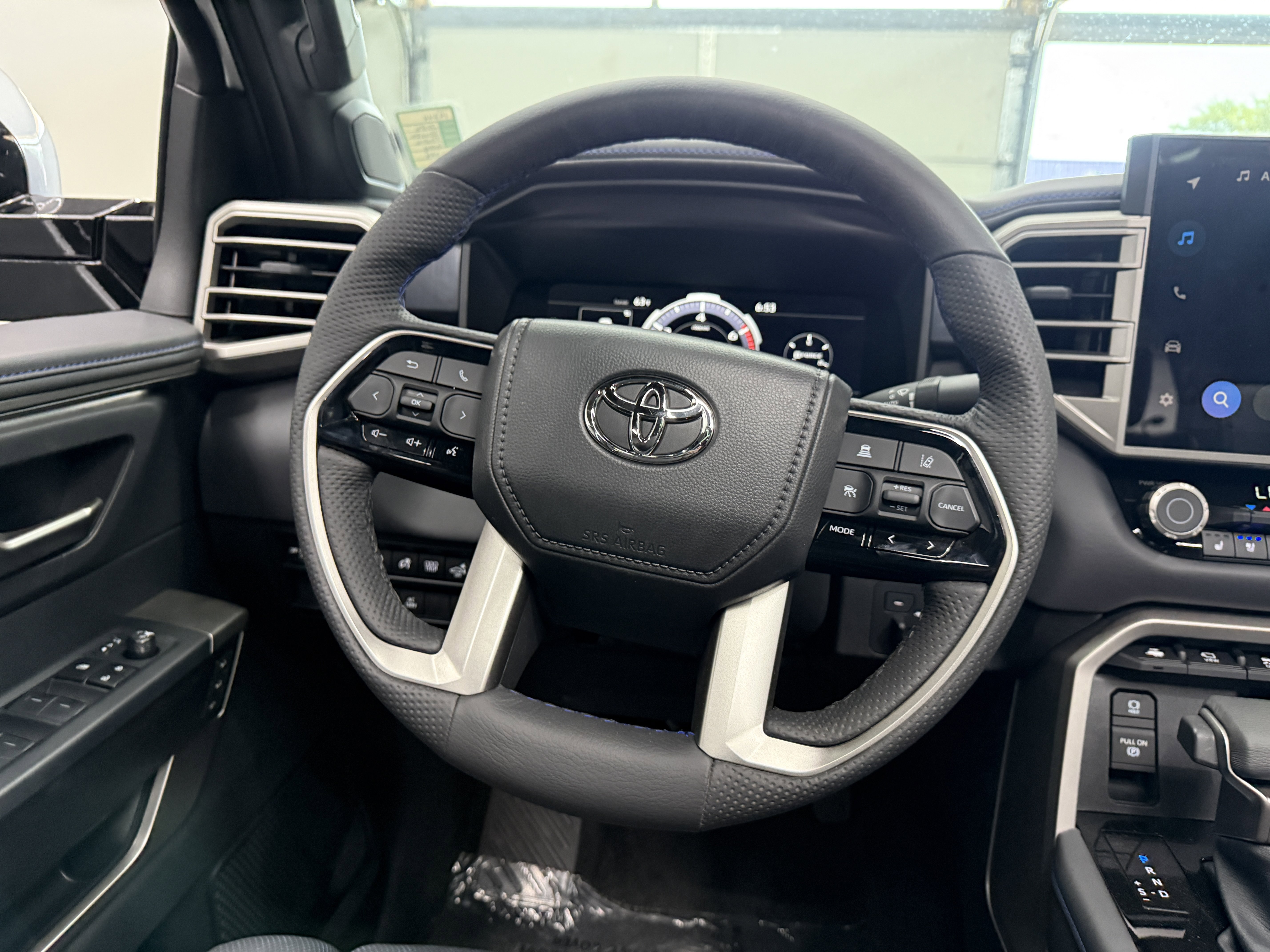 Used 2026 Toyota Tundra Platinum AWD/4WD image 11