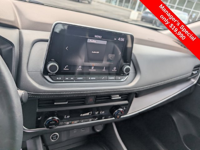 Certified 2023 Nissan Rogue SV w/ SV Premium B Package AWD/4WD image 22