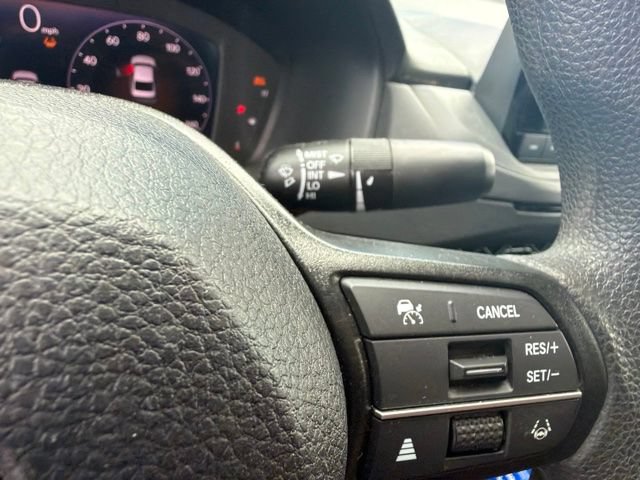 Used 2024 Honda Accord EX image 11