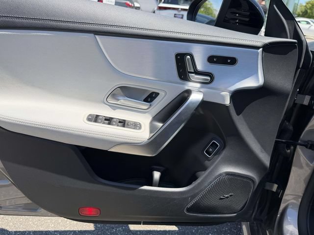 Used 2021 Mercedes-Benz CLA 35 AMG 4MATIC image 14