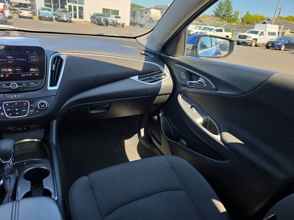 Certified 2023 Chevrolet Malibu LT FWD image 21