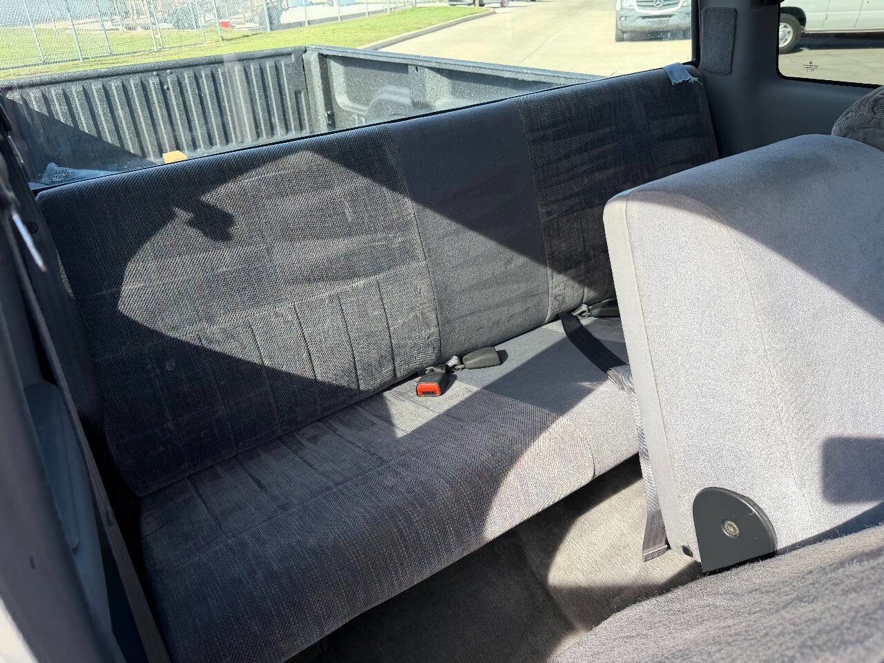 Used 1997 Dodge Ram 2500 Truck 4x4 Club Cab image 22