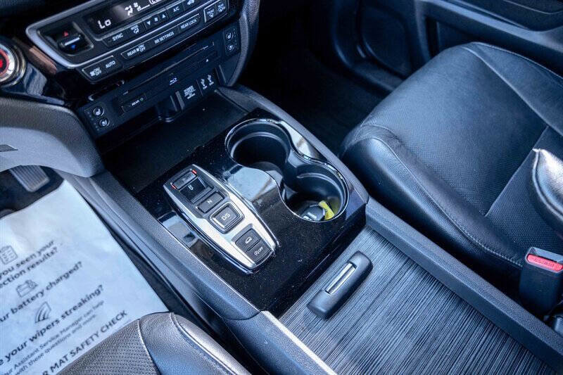 Used 2016 Honda Pilot Elite image 15