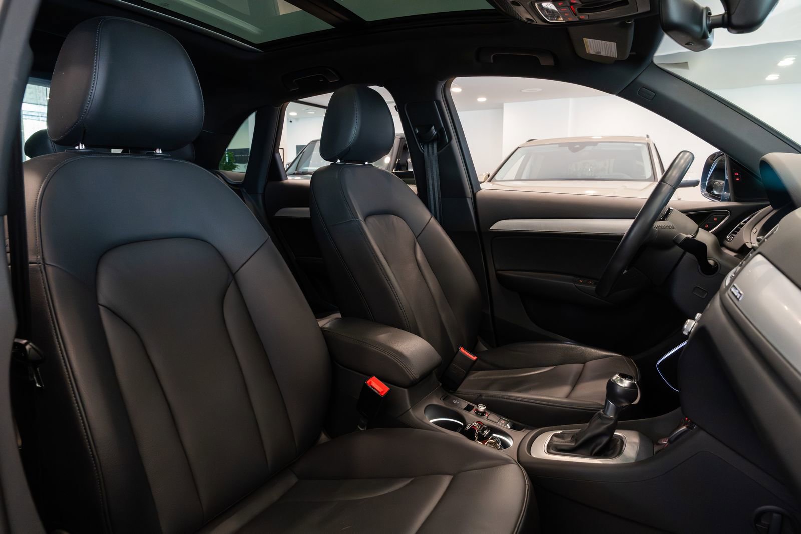 Used 2018 Audi Q3 2.0T Premium Plus image 15