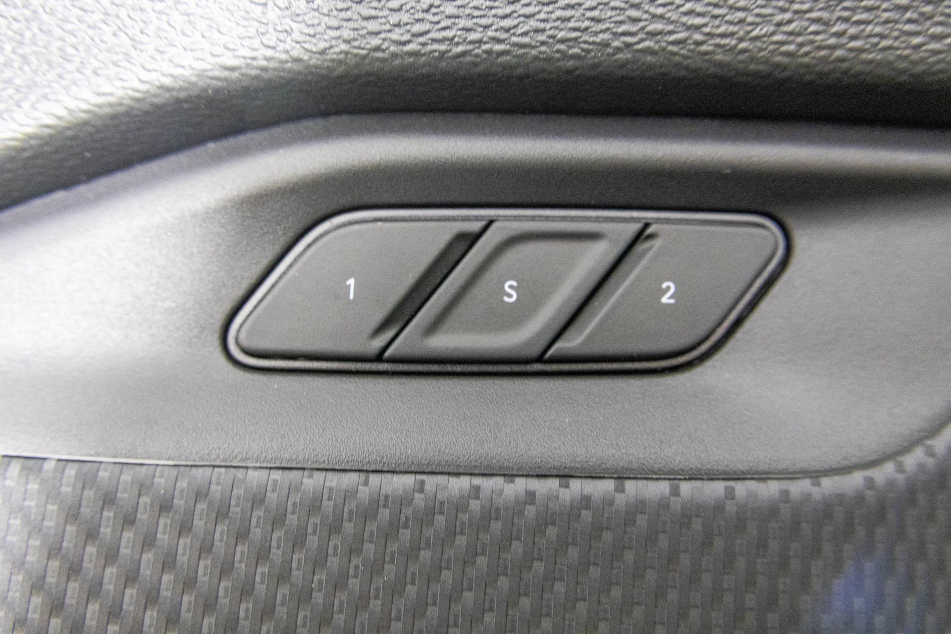 New 2026 Jeep Cherokee Overland w/ Advanced Pro Tech Group image 39