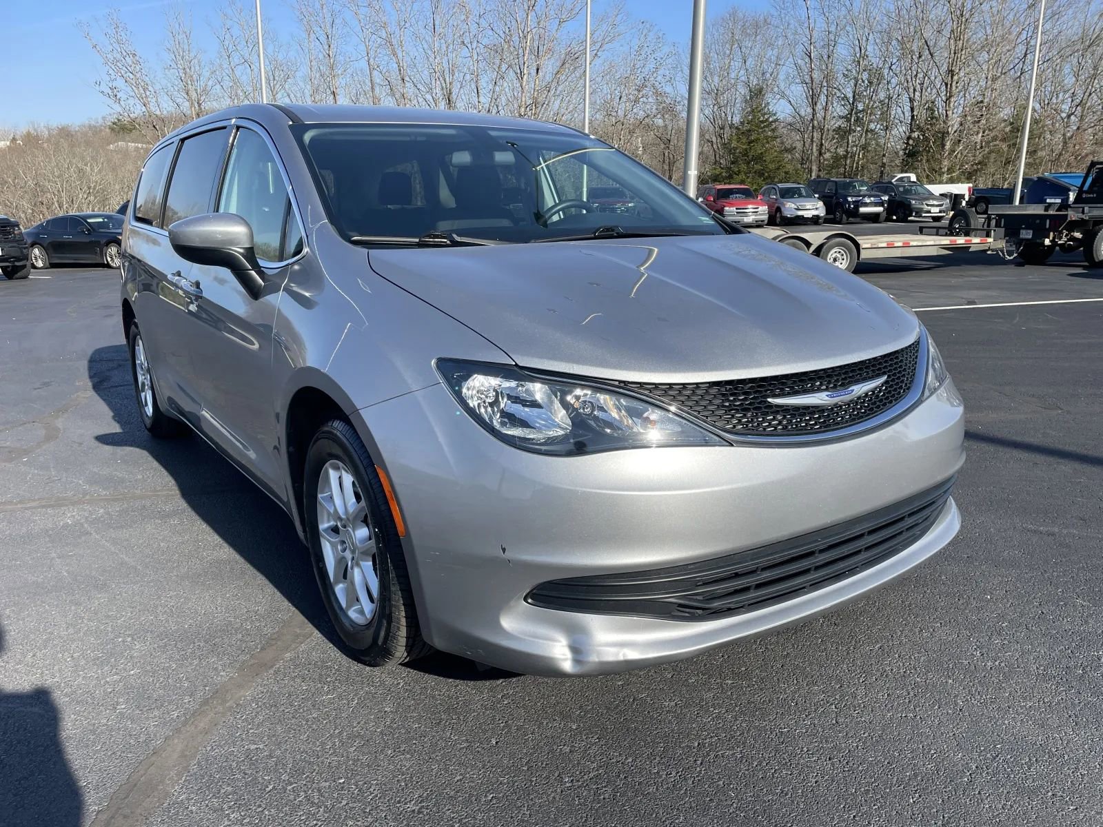 Used 2019 Chrysler Pacifica LX image 6