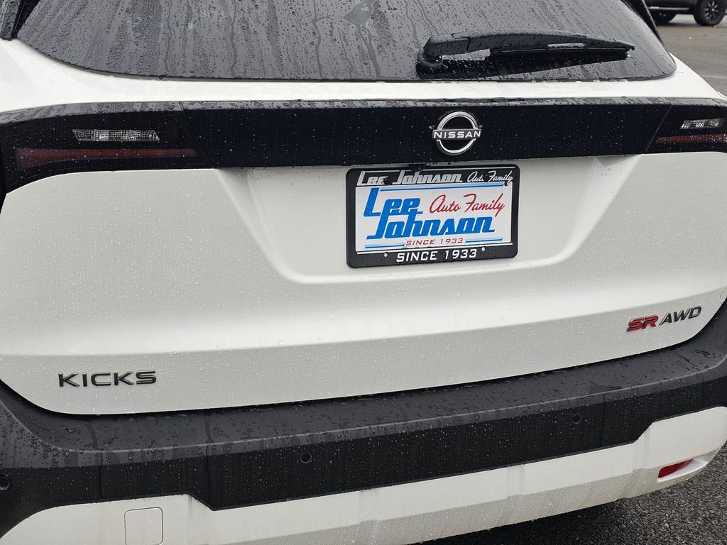 New 2026 Nissan Kicks SR w/ SR Premium Package image 24