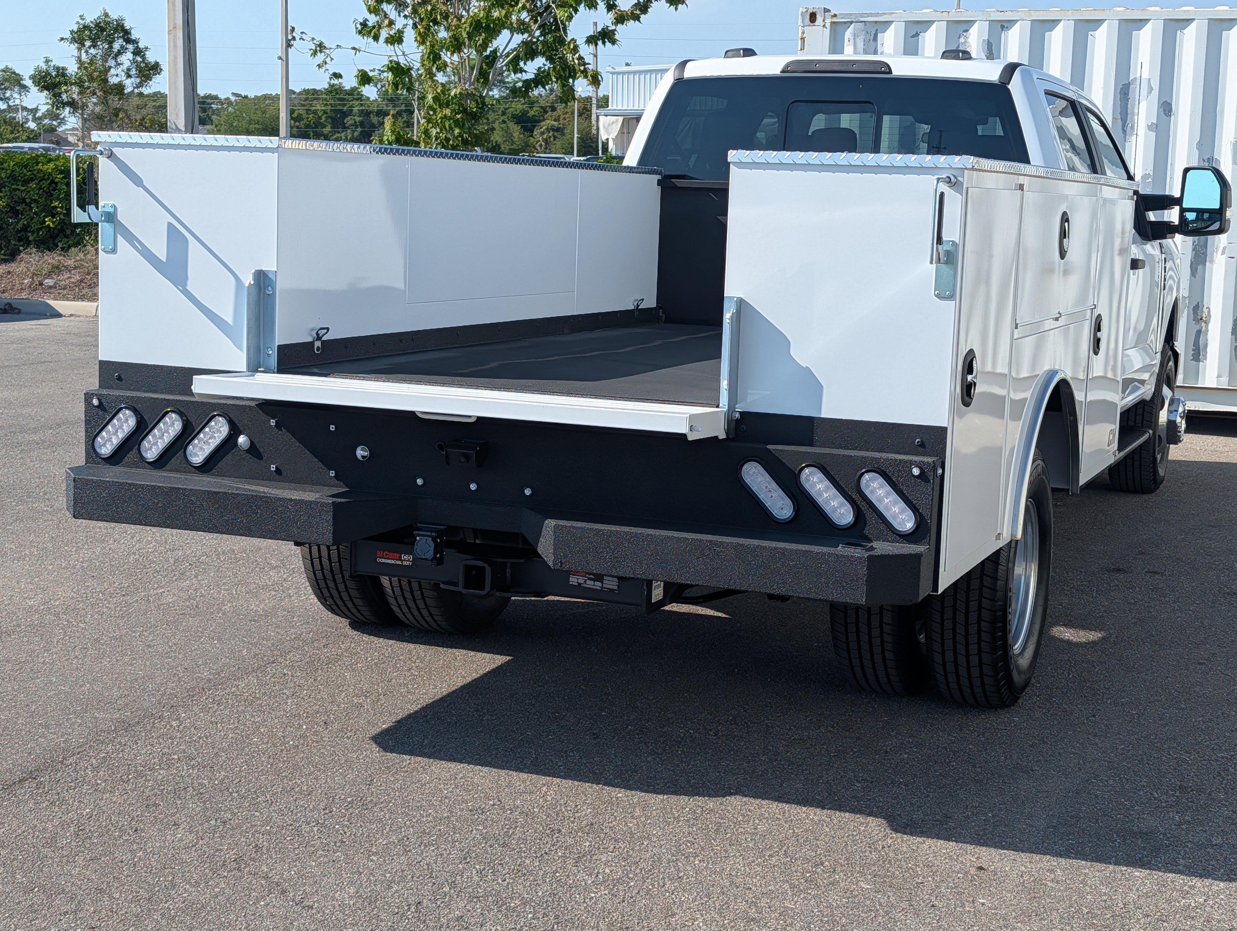 New 2026 Ford F350 XL w/ XL Chrome Package AWD/4WD image 14