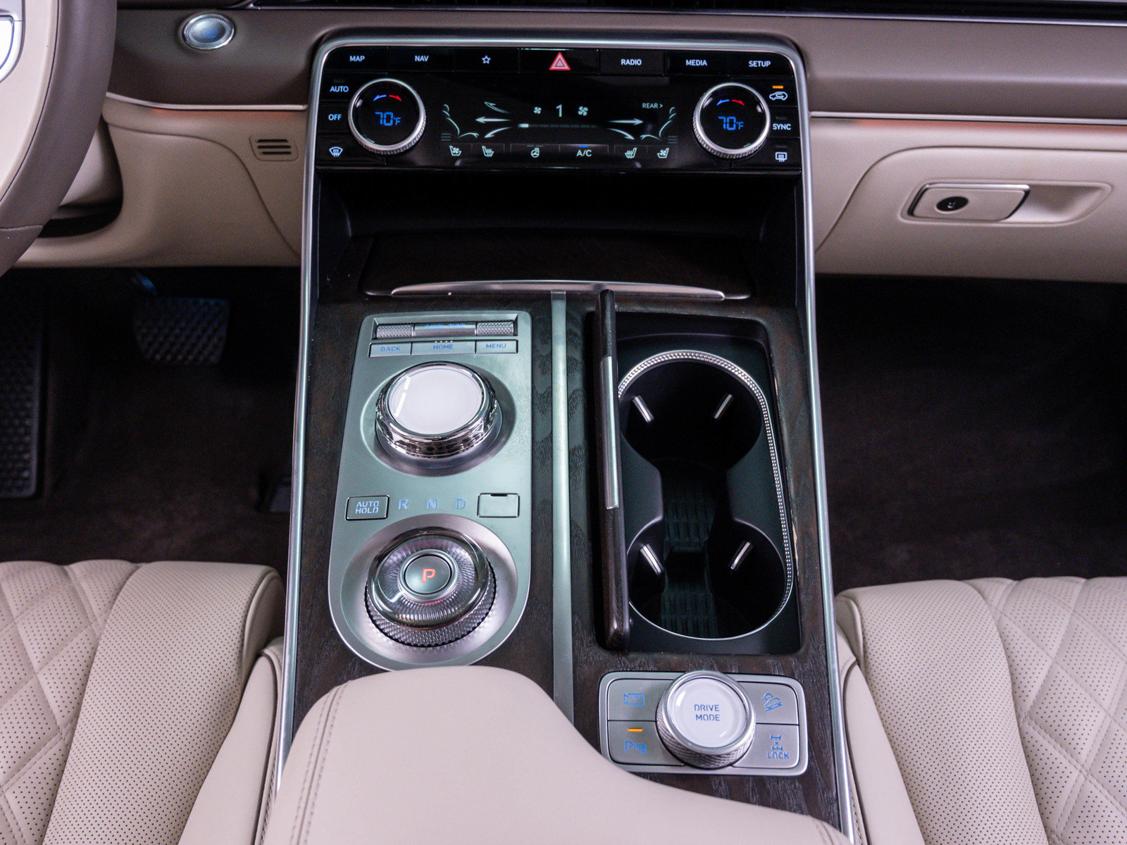 Used 2023 Genesis GV80 3.5T AWD/4WD image 29