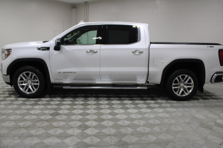 Used 2021 GMC Sierra 1500 SLT w/ SLT Premium Package AWD/4WD image 9